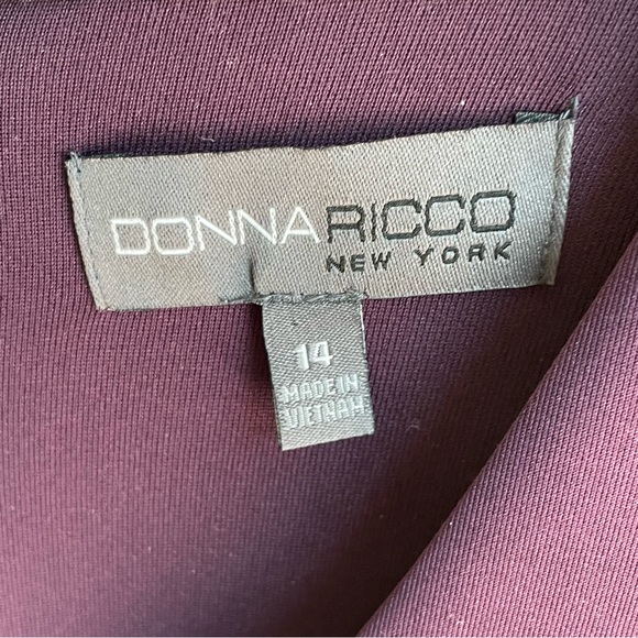 Donna Ricco Sleeveless Sheath Dress Purple Cupcake Ruffle Hem Scuba Size 14 - Picture 7 of 9